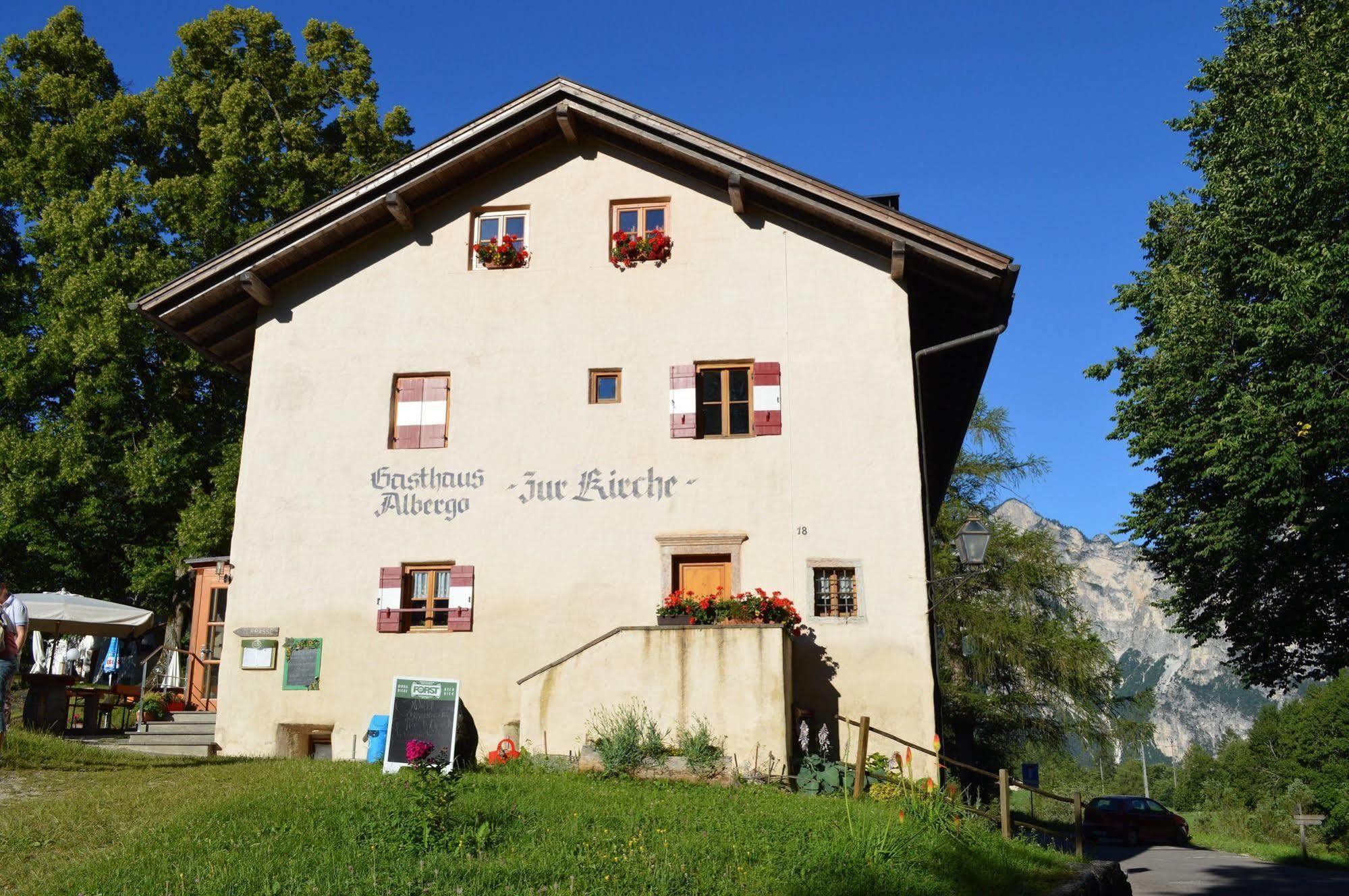 Hotel Zur Kirche Magre all' Adige Zewnętrze zdjęcie